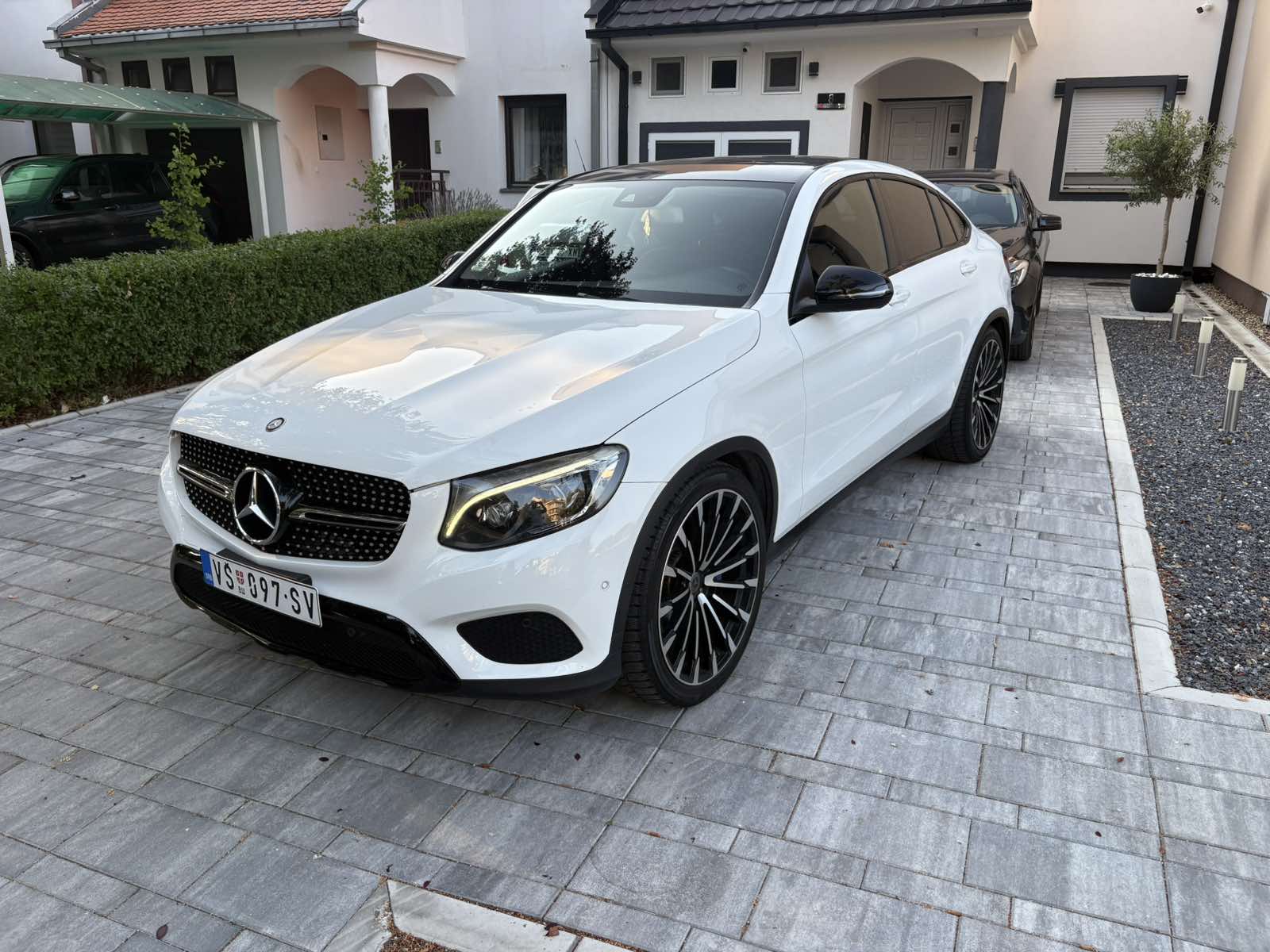 Mercedes GLC 2018 Automatik - rent a car Vršac Sinđa